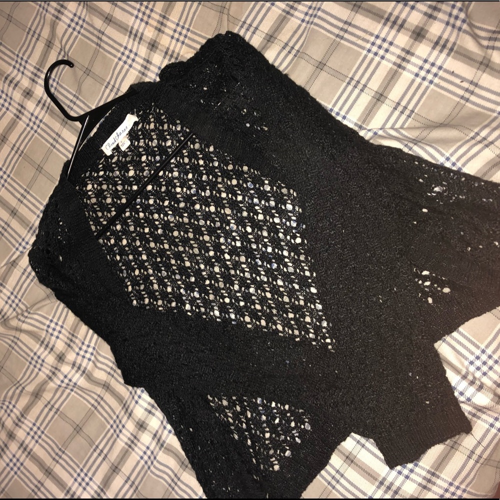 CUTE SWEATER!!